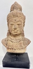 Hlava Buddha závoj písková M
