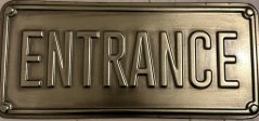 Plechová cedulka na dveře Entrance
