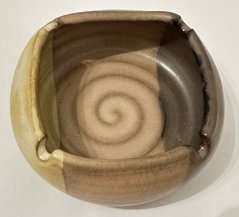 Keramický popelník Poušť