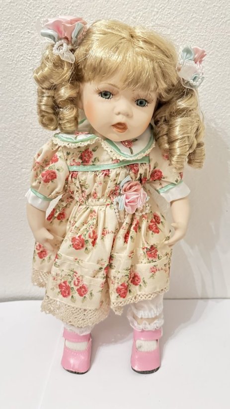 Porcelánová panenka Melánie