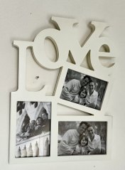 Dřevěný fotorámeček na 3 fotky Love bílý