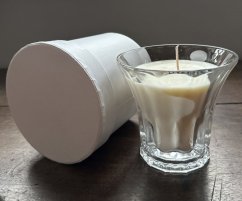 Sójová  luxusní svíčka v dárkové krabičce Blanc Soleil inspirovaná ikonickou vůní