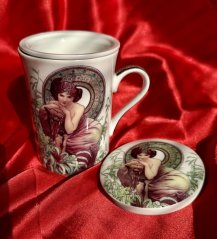 Porcelánový hrnek Alfons Mucha Rákosí na čaj se sítkem