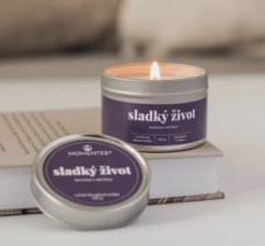 Sójová svíčka Sladký život - Borůvka s vanilkou v plechovce