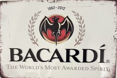 Plechová cedule Bacardí bílá