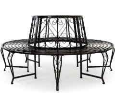 Kovová lavice kolem stromu