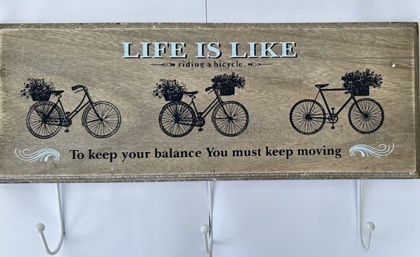 Dřevěný věšák Kolo Life is Like riding a Bicycle