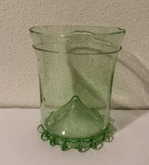 Historické sklo - Číše s trny