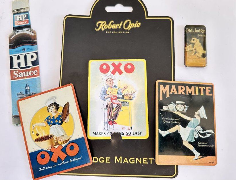 Magnety na lednici sada  Oxo, Marmite HP Sauce, Old Judge