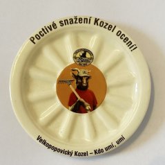 Porcelánový pivní podtácek Velkopopovický Kozel - Poctivé snažení Kozel ocení!