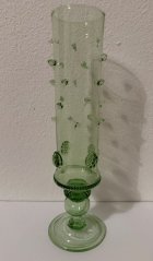 Historické sklo - Číše s pupeny