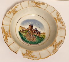 Porcelánový talířek Karlštejn značen Epiag