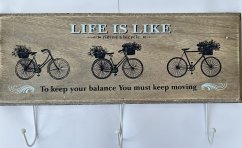 Dřevěný věšák Kolo Life is Like riding a Bicycle