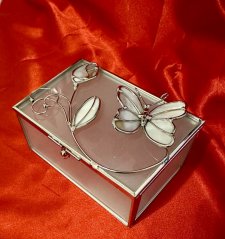 Skleněná šperkovnice Motýl s růží
